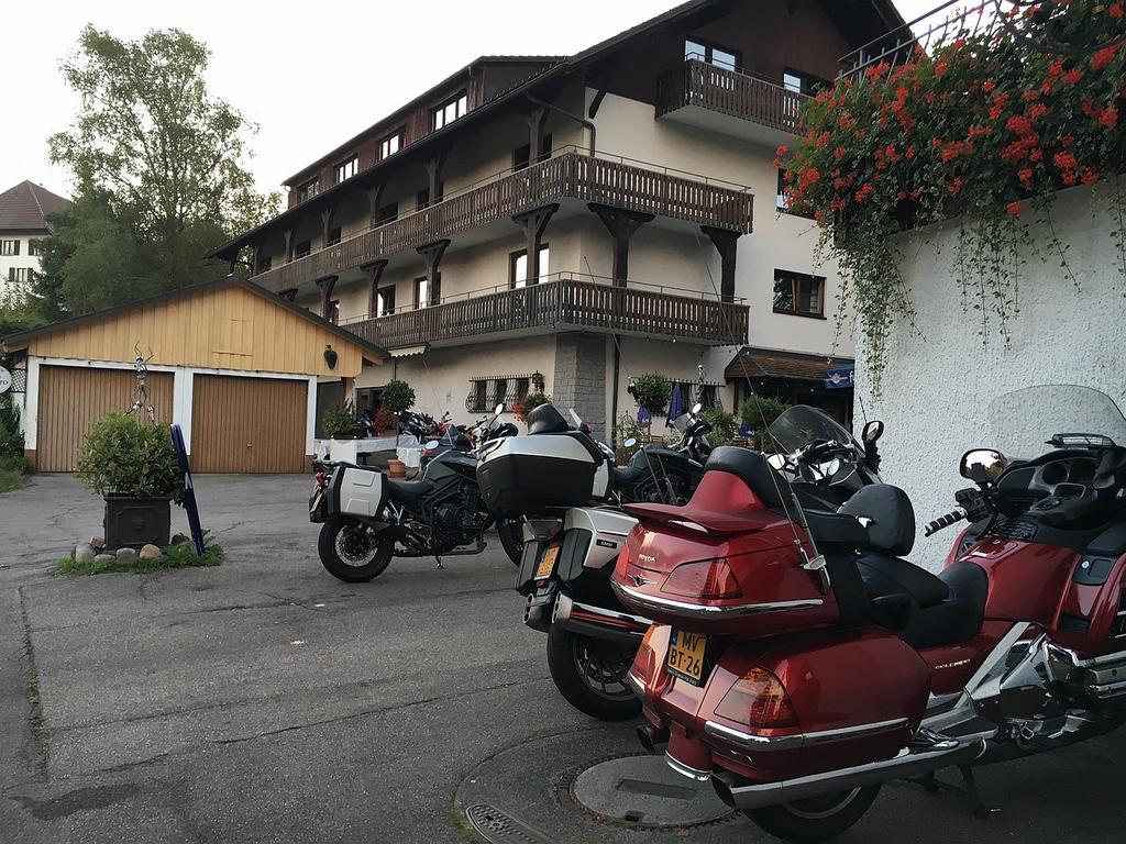 Alemannenhof Hotel Engel Rickenbach  Екстер'єр фото